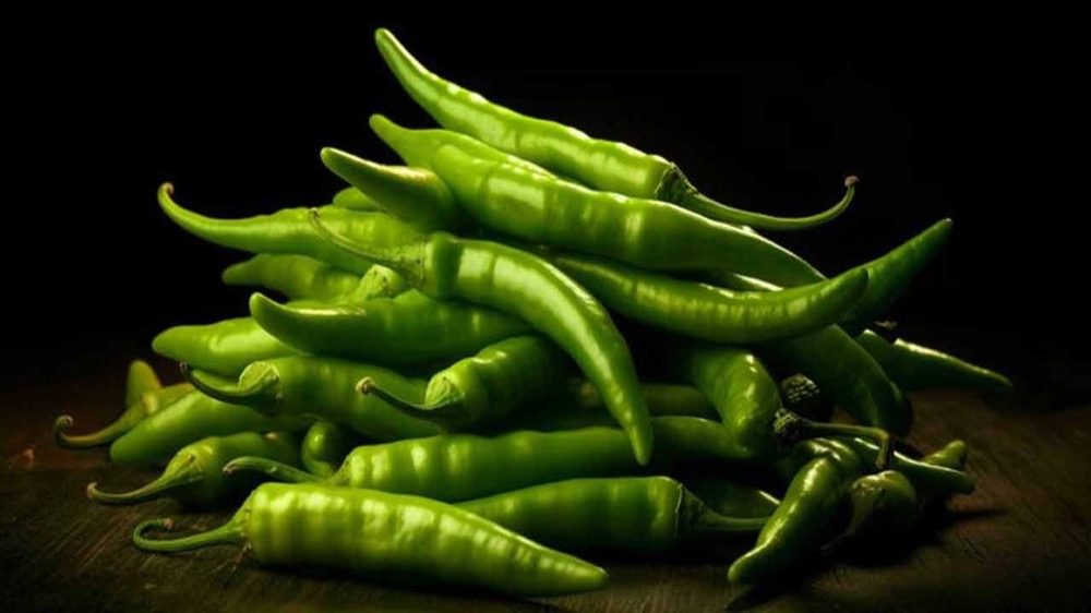 Green Chilli (Hari Mirch)