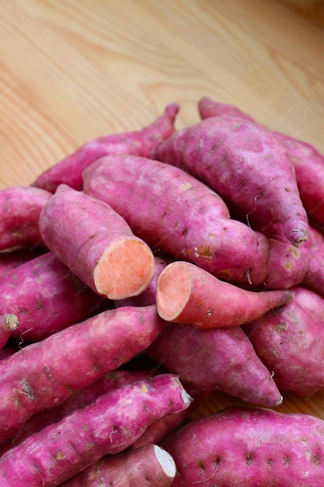 Yam (Shakar Qandi)